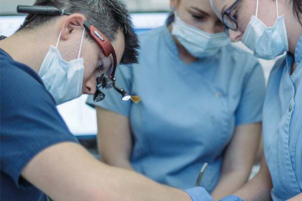 The-Bristol-Dentist-Practice-Clear-Smile-Invisible-Braces
